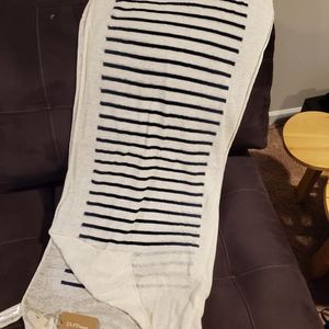 Dkny Pure Linen scarf